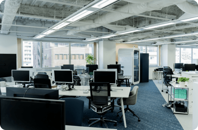ビルの中にあるオフィス